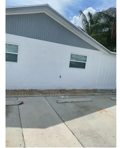 334 Mockingbird Lane Lantana FL 33462