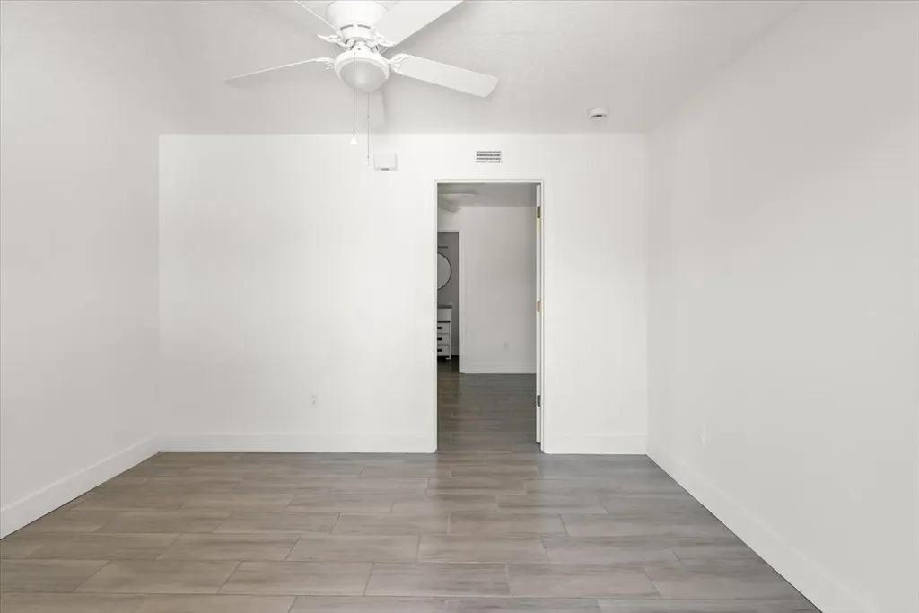 4576 30th Avenue Vero Beach FL 32967