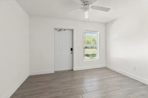 4576 30th Avenue Vero Beach FL 32967