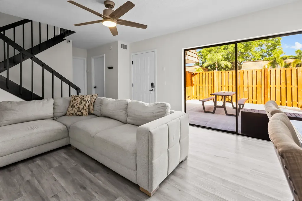 102 1st Lane Greenacres FL 33463