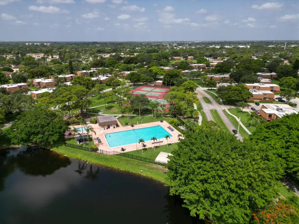 102 1st Lane Greenacres FL 33463