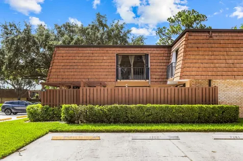 102 1st Lane Greenacres FL 33463