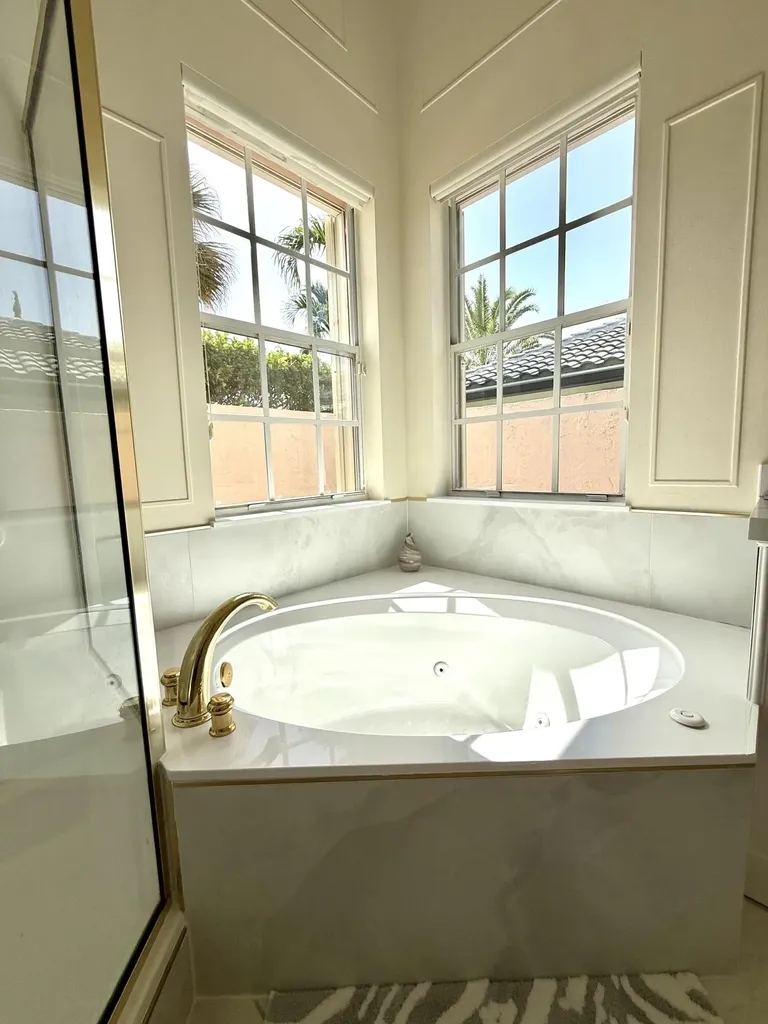 9392 Cascade Court Boynton Beach FL 33437