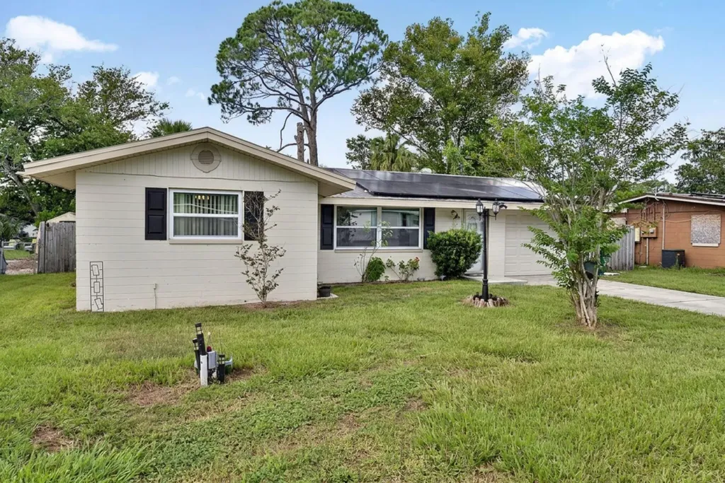 1508 Wildrose Lane Daytona Beach FL 32117