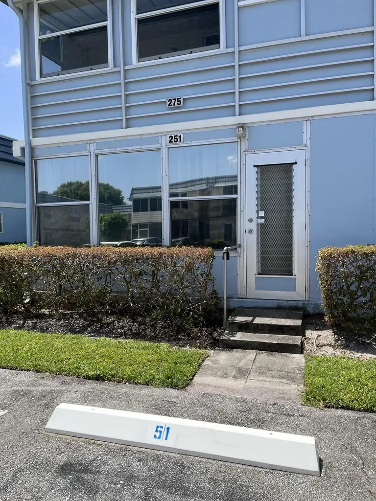 451 Brittany Delray Beach FL 33446