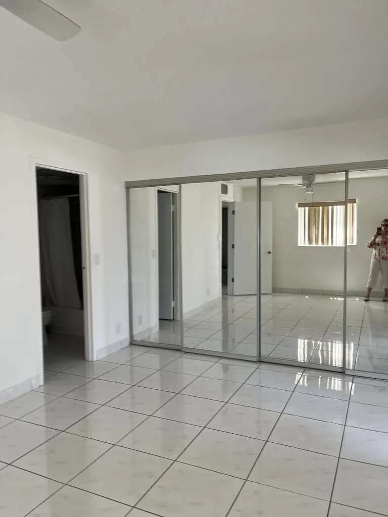 451 Brittany Delray Beach FL 33446