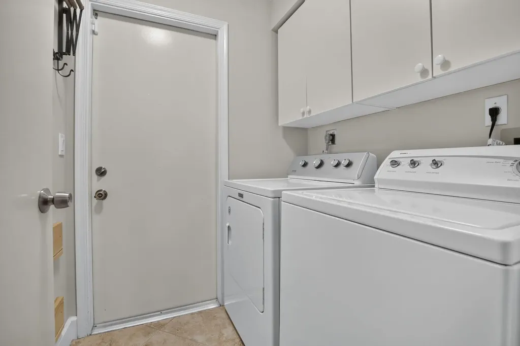 1131 NW 108th Avenue Plantation FL 33322