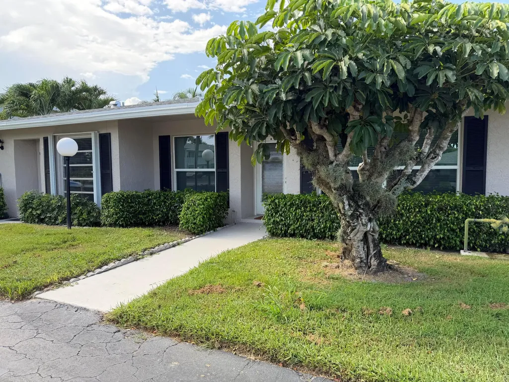 2541 Red Hibiscus Boulevard Delray Beach FL 33445