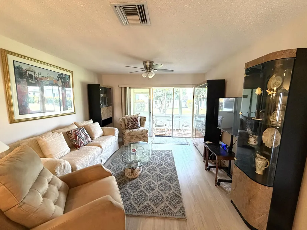2541 Red Hibiscus Boulevard Delray Beach FL 33445