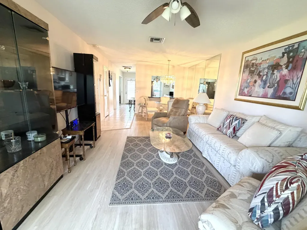 2541 Red Hibiscus Boulevard Delray Beach FL 33445