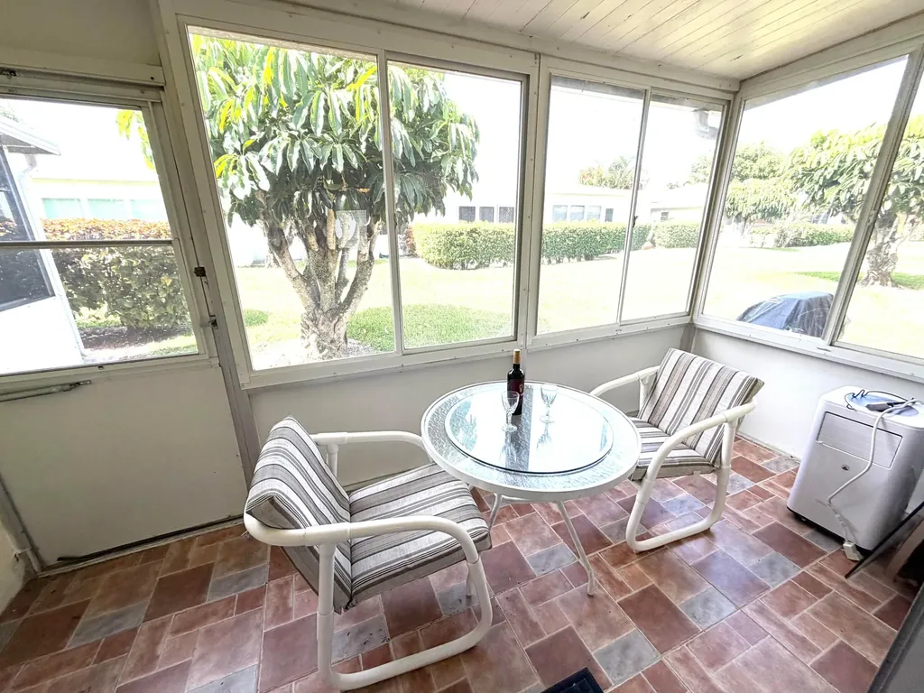 2541 Red Hibiscus Boulevard Delray Beach FL 33445