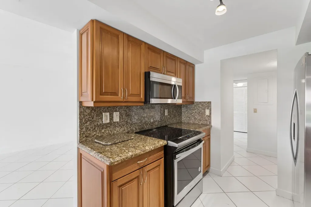 119 Old Meadow Way Palm Beach Gardens FL 33418