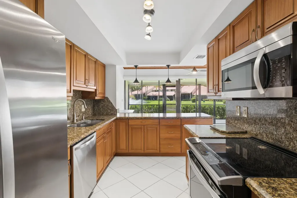 119 Old Meadow Way Palm Beach Gardens FL 33418