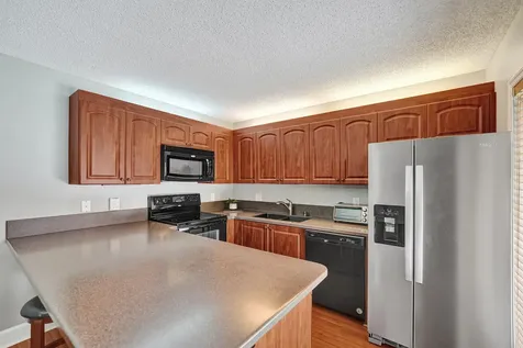 714 NW 98th Circle Plantation FL 33324