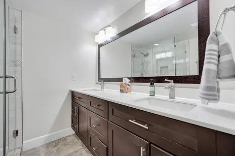 714 NW 98th Circle Plantation FL 33324