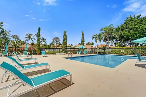 714 NW 98th Circle Plantation FL 33324