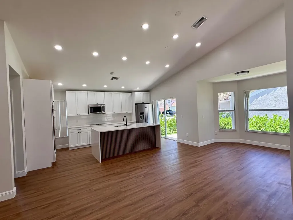 326 NW 47th Terrace Deerfield Beach FL 33442