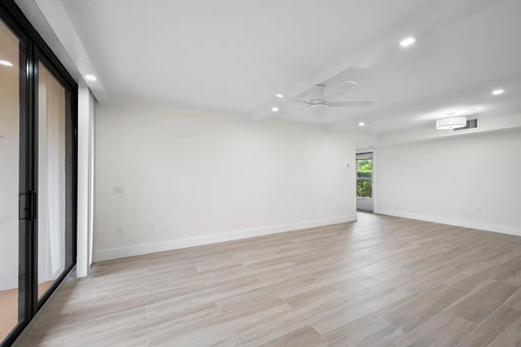 225 S Beach Road Jupiter FL 33469