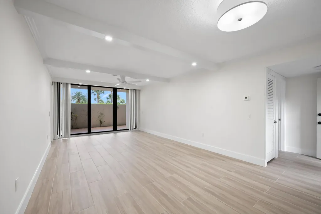 225 S Beach Road Jupiter FL 33469