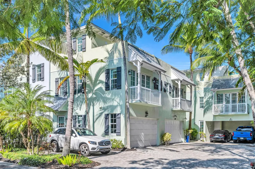 1617 NE 2nd Court Fort Lauderdale FL 33301