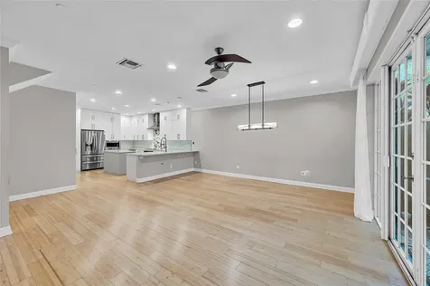 1617 NE 2nd Court Fort Lauderdale FL 33301