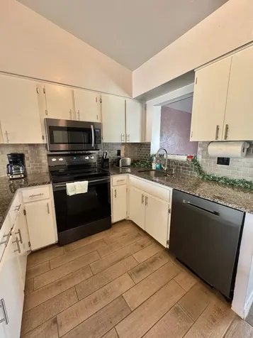 17370 W Carnegie Circle Fort Myers FL 33967