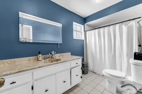 8880 NW 7th Street Pembroke Pines FL 33024