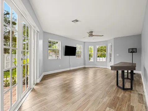 1101 Waverly Road Fort Lauderdale FL 33312
