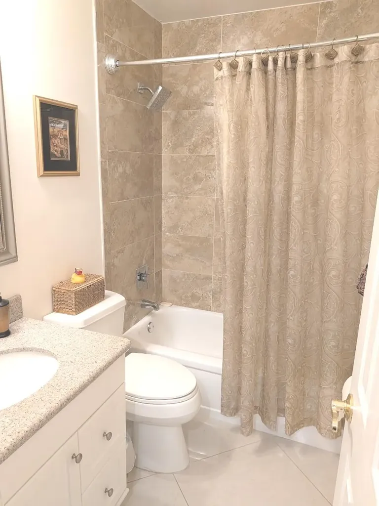 20852 Vía Madeira Boca Raton FL 33433