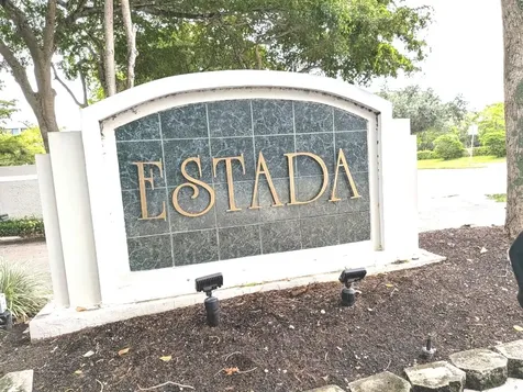 20852 Vía Madeira Boca Raton FL 33433