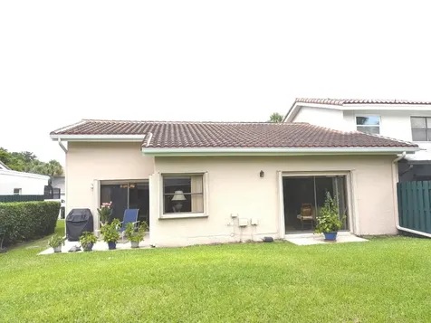 20852 Vía Madeira Boca Raton FL 33433