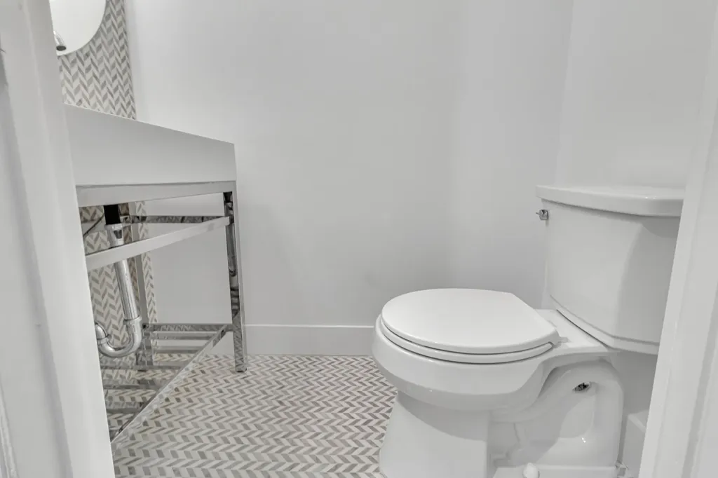 2806 N 46th Avenue Hollywood FL 33021