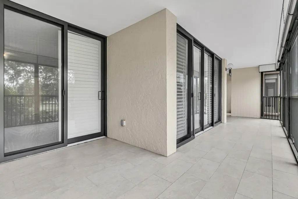 2806 N 46th Avenue Hollywood FL 33021