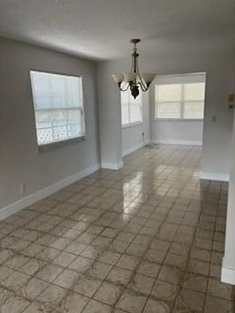 58 Andros Road Palm Springs FL 33461