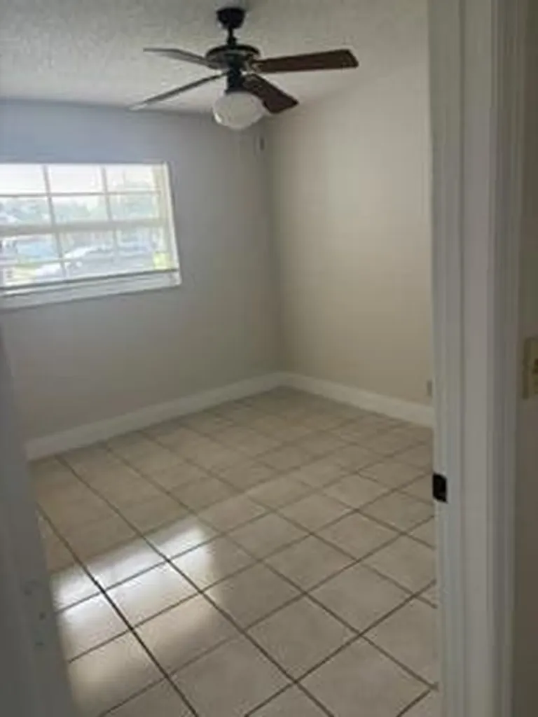58 Andros Road Palm Springs FL 33461