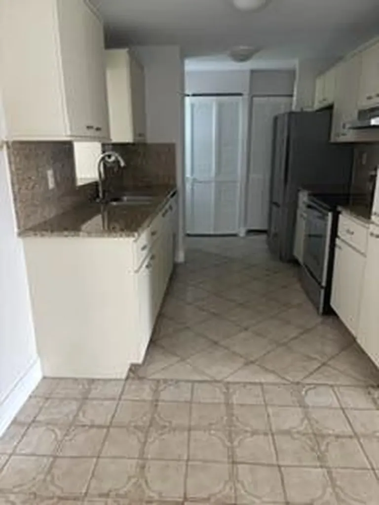 58 Andros Road Palm Springs FL 33461