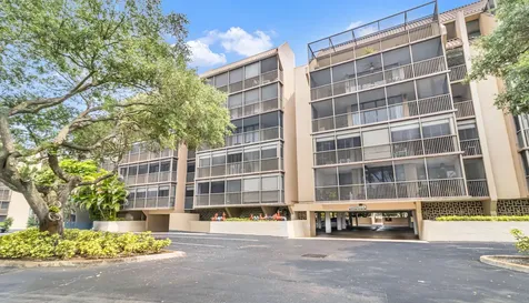 2806 N 46th Avenue Hollywood FL 33021