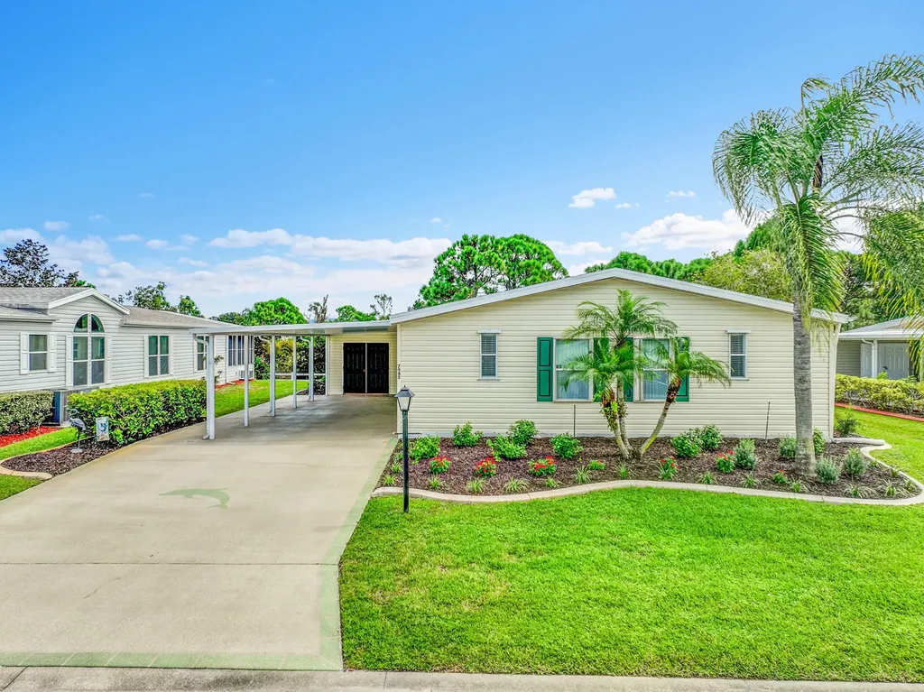 7945 Horned Lark Circle Port St Lucie FL 34952