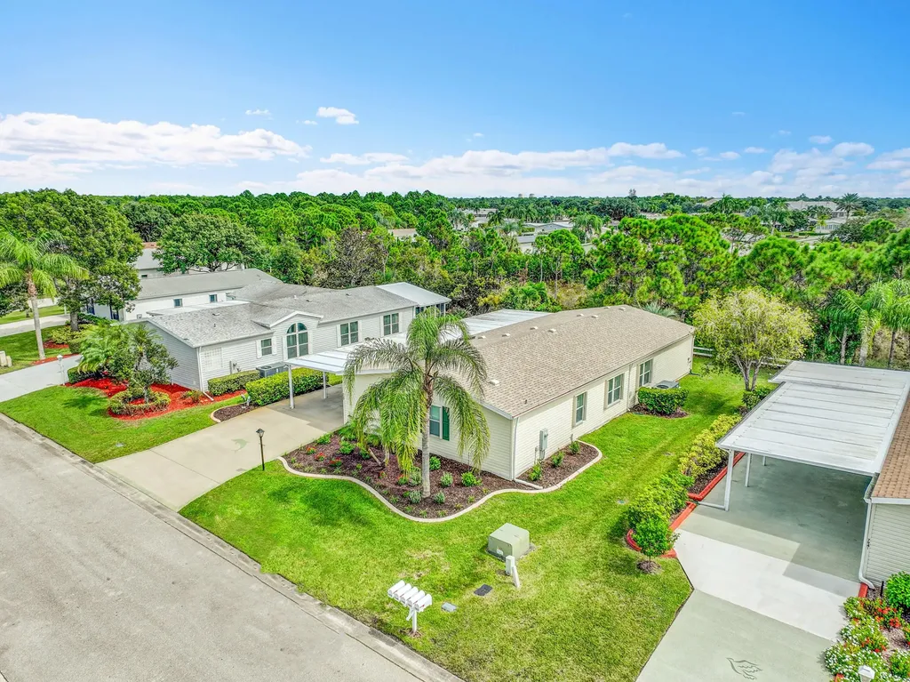 7945 Horned Lark Circle Port St Lucie FL 34952