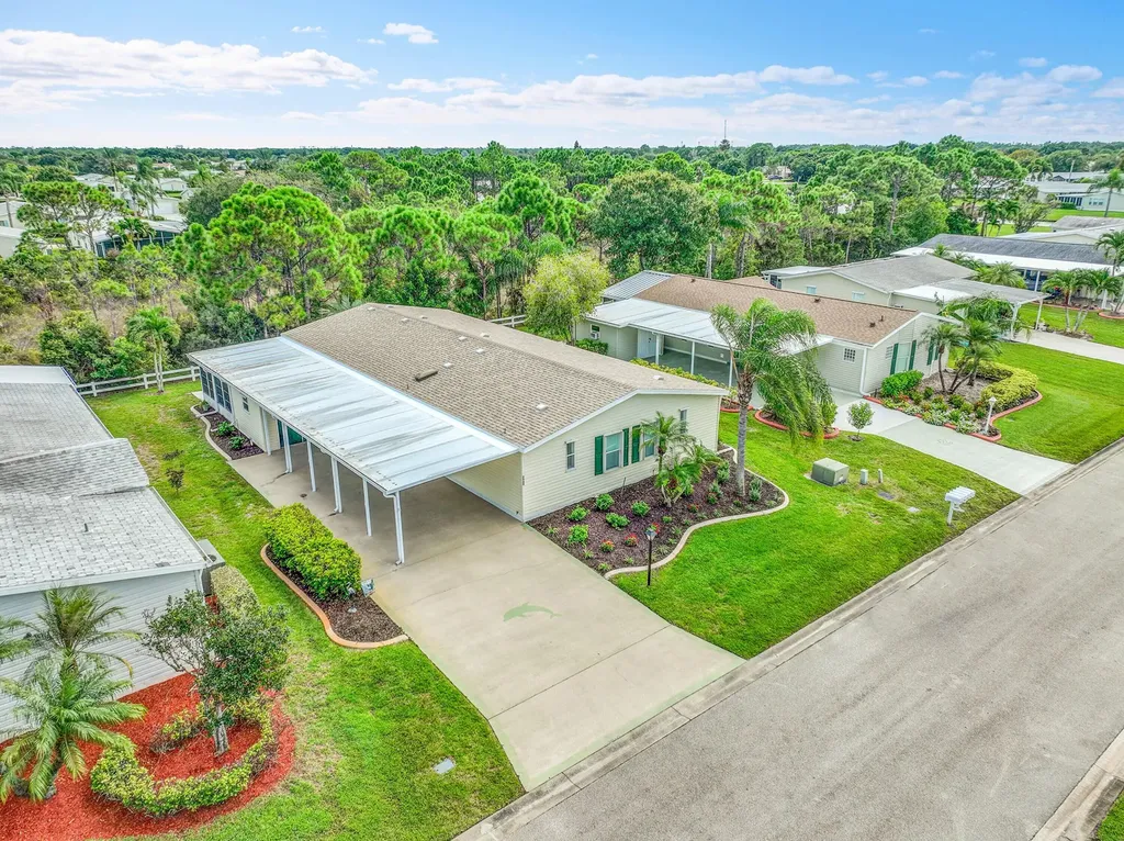 7945 Horned Lark Circle Port St Lucie FL 34952