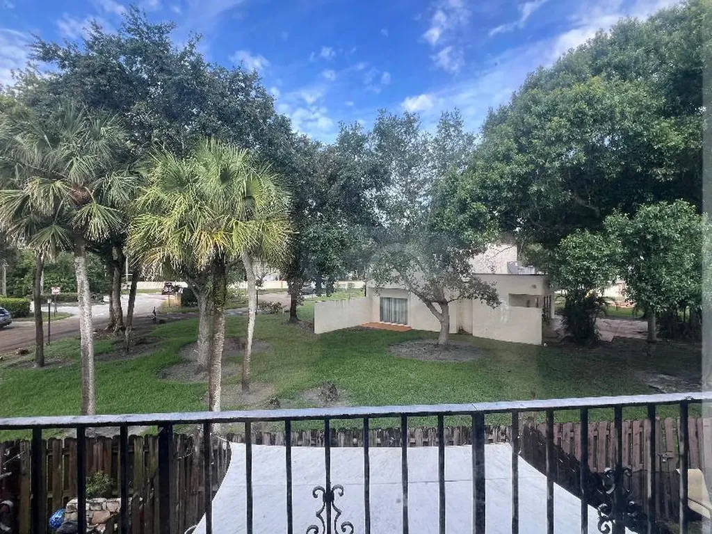113 NW 115th Terrace Plantation FL 33325