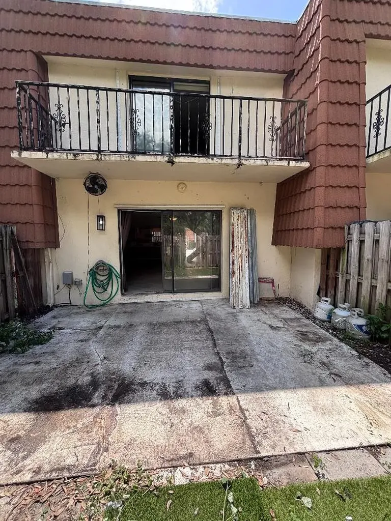 113 NW 115th Terrace Plantation FL 33325