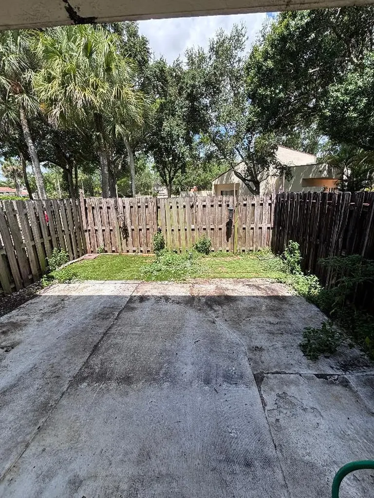 113 NW 115th Terrace Plantation FL 33325