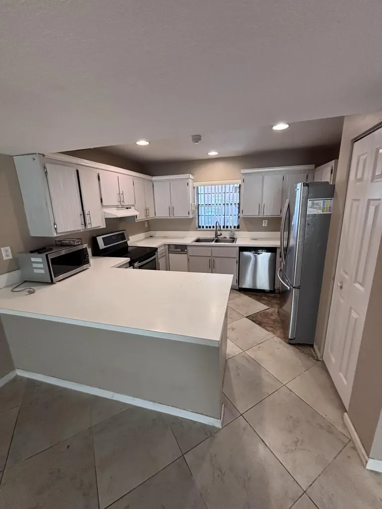113 NW 115th Terrace Plantation FL 33325