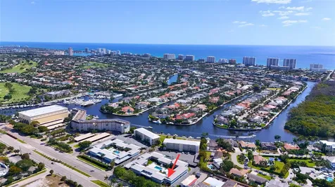 222 N Federal Highway Deerfield Beach FL 33441