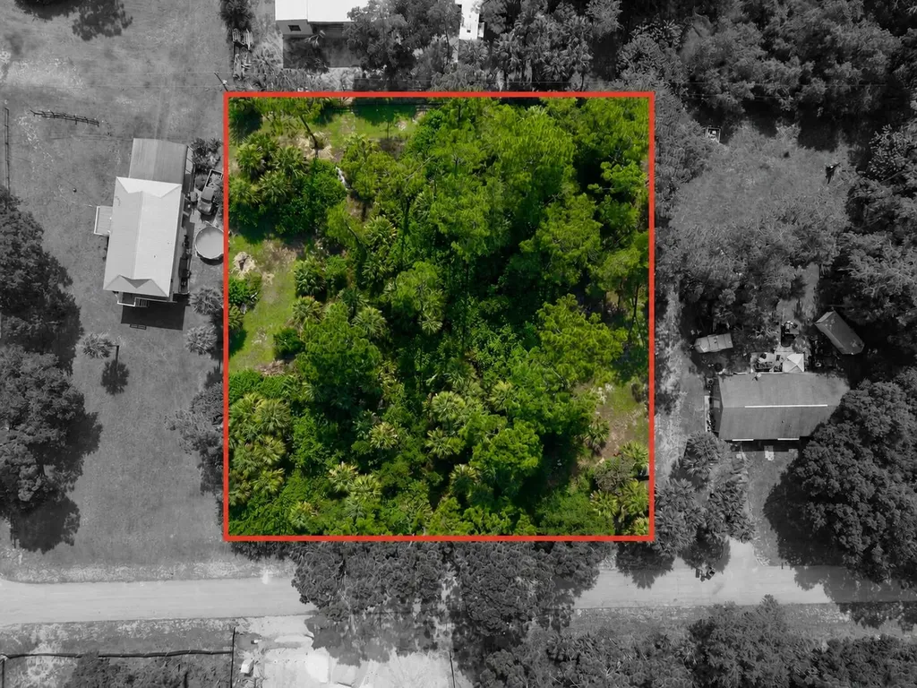 2303 Monroe Avenue Alva FL 33920
