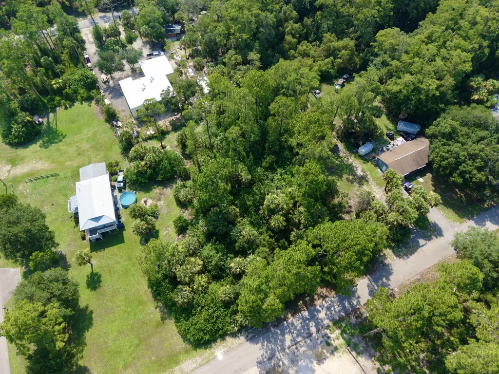 2303 Monroe Avenue Alva FL 33920
