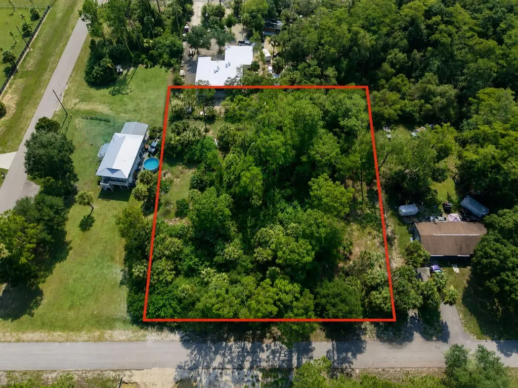 2303 Monroe Avenue Alva FL 33920