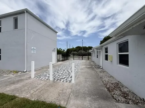 4393 Windsor Avenue West Palm Beach FL 33407