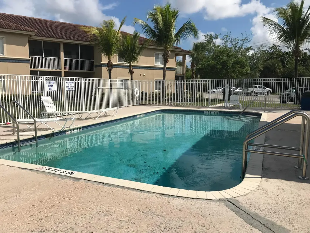 1095 Golden Lakes Boulevard West Palm Beach FL 33411